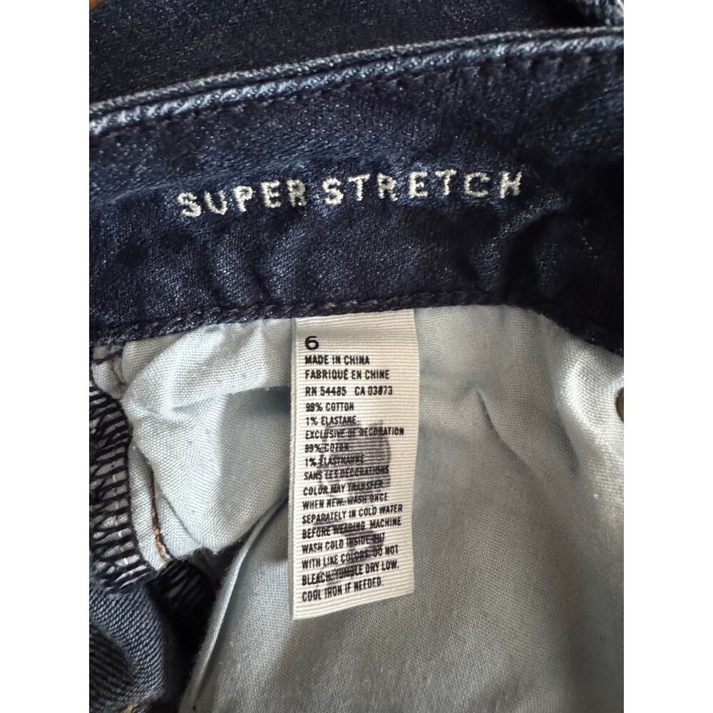 American Eagle Dark Wash Denim Shorts Women’s Size 6 - Picture 3 of 10
